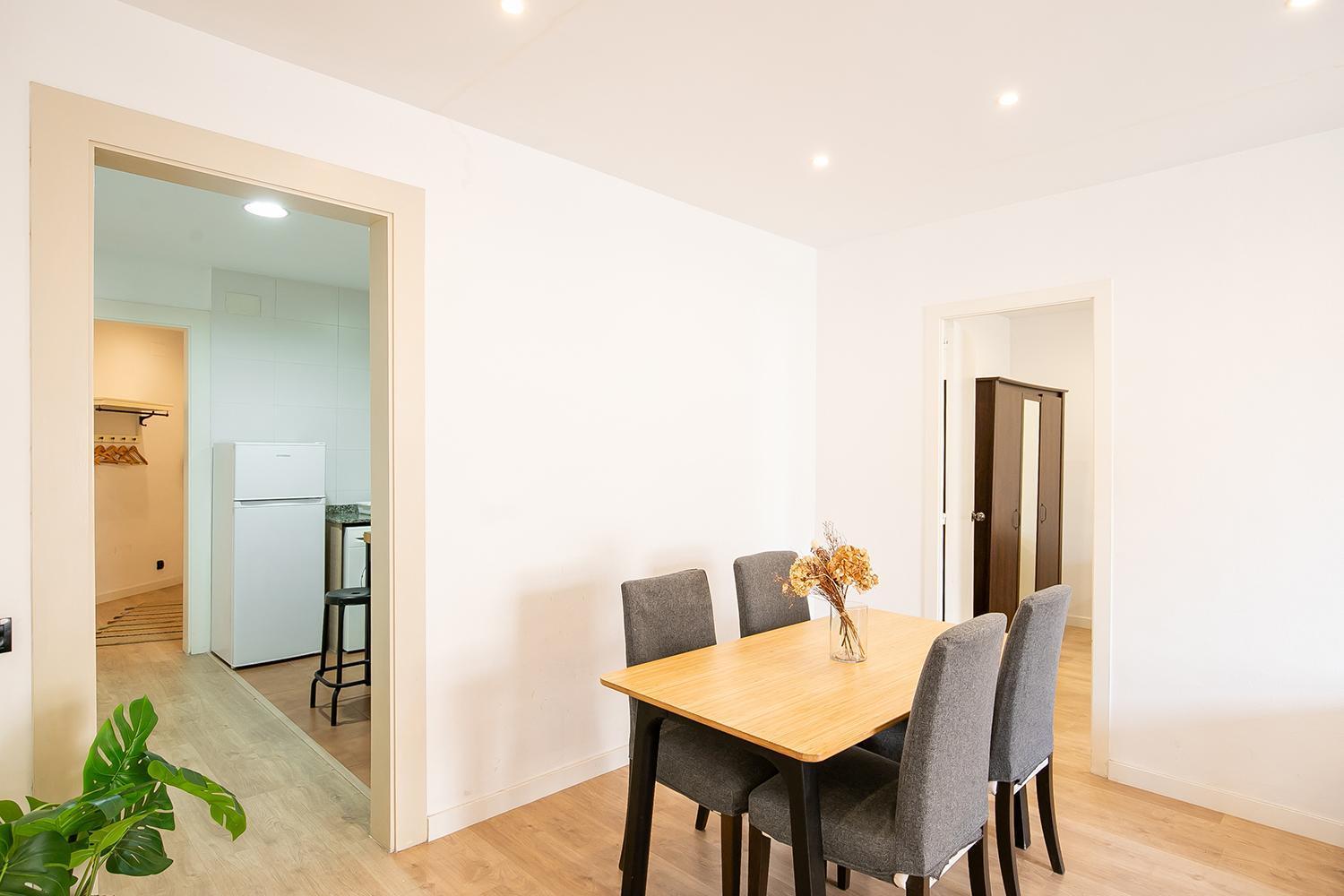 Beautiful Apartment With Terrace In Барселона Екстер'єр фото